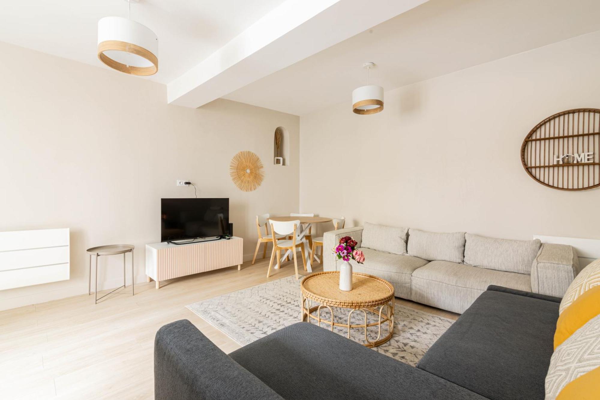 Luxurious 1 Bedroom Quartier De La Bastille Free Netflix Παρίσι Εξωτερικό φωτογραφία